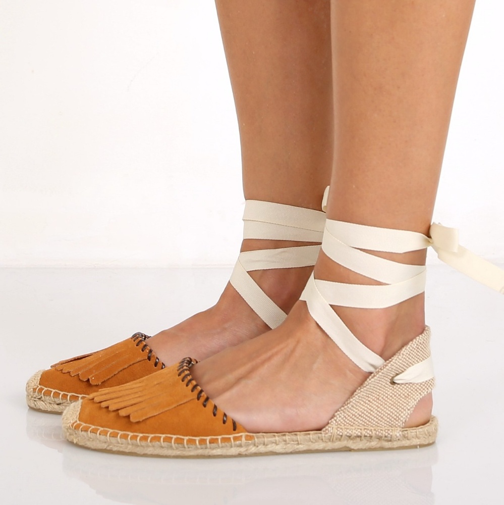 Brand new Soludos fringe sandal